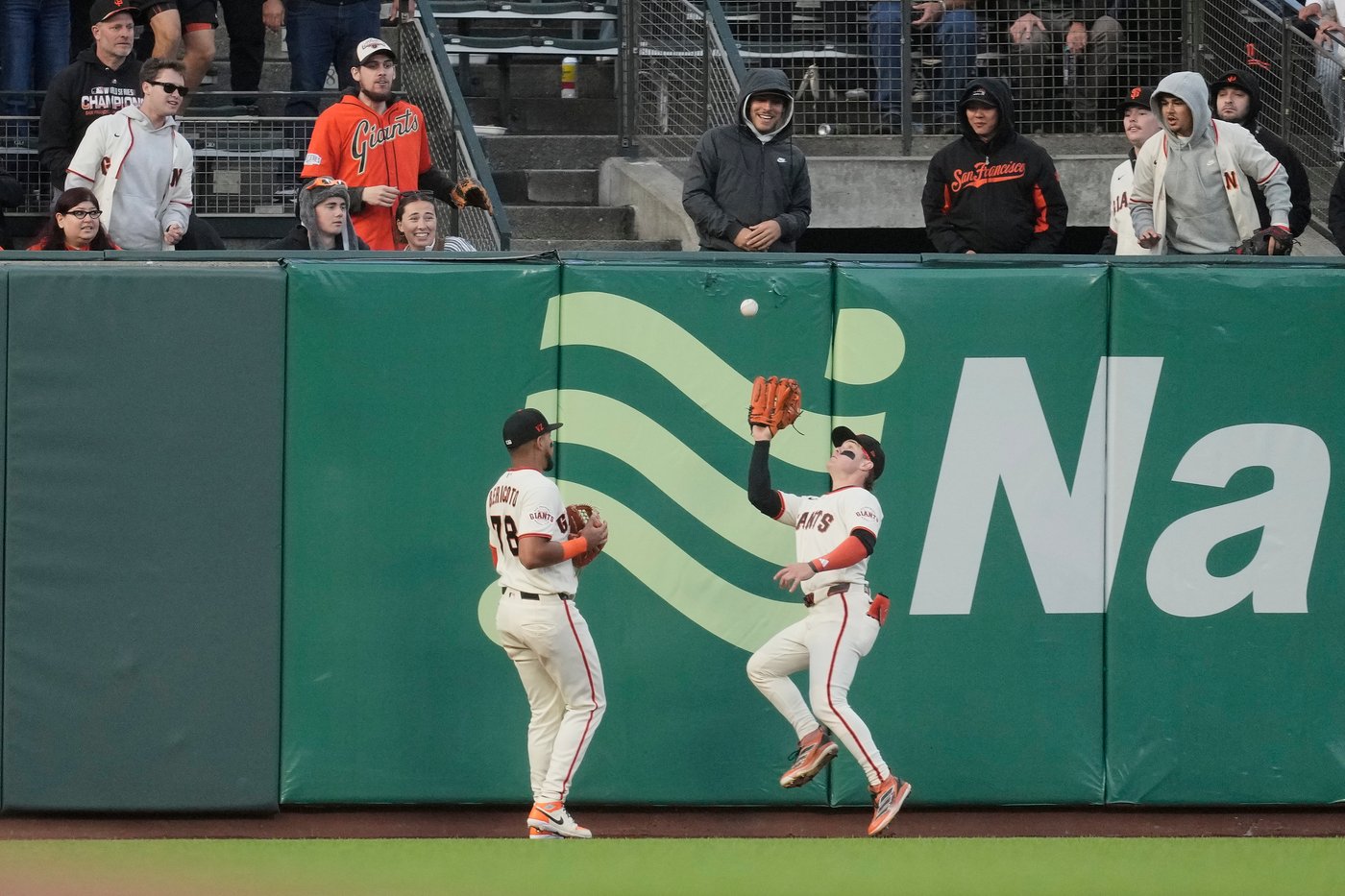 Giants beat the Rockies 8-2 to start a 4-game series | iNFOnews.ca Giants beat the Rockies 8-2 to start a 4-game series | iNFOnews.ca