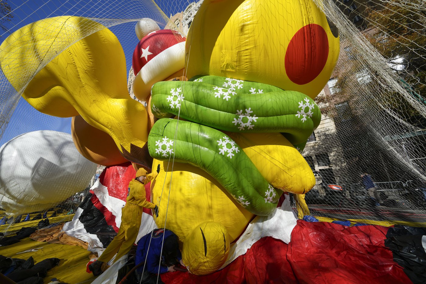 Massive balloons take shape ahead of the Macy’s Thanksgiving Day Parade | iNFOnews.ca