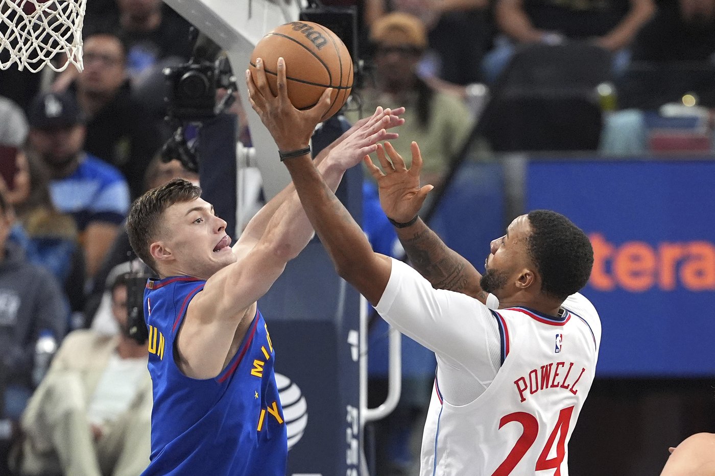 Harden scores 37 and Clippers overcome Jokic's triple-double to beat Nuggets 126-122 | iNFOnews.ca Harden scores 37 and Clippers overcome Jokic's triple-double to beat Nuggets 126-122 | iNFOnews.ca