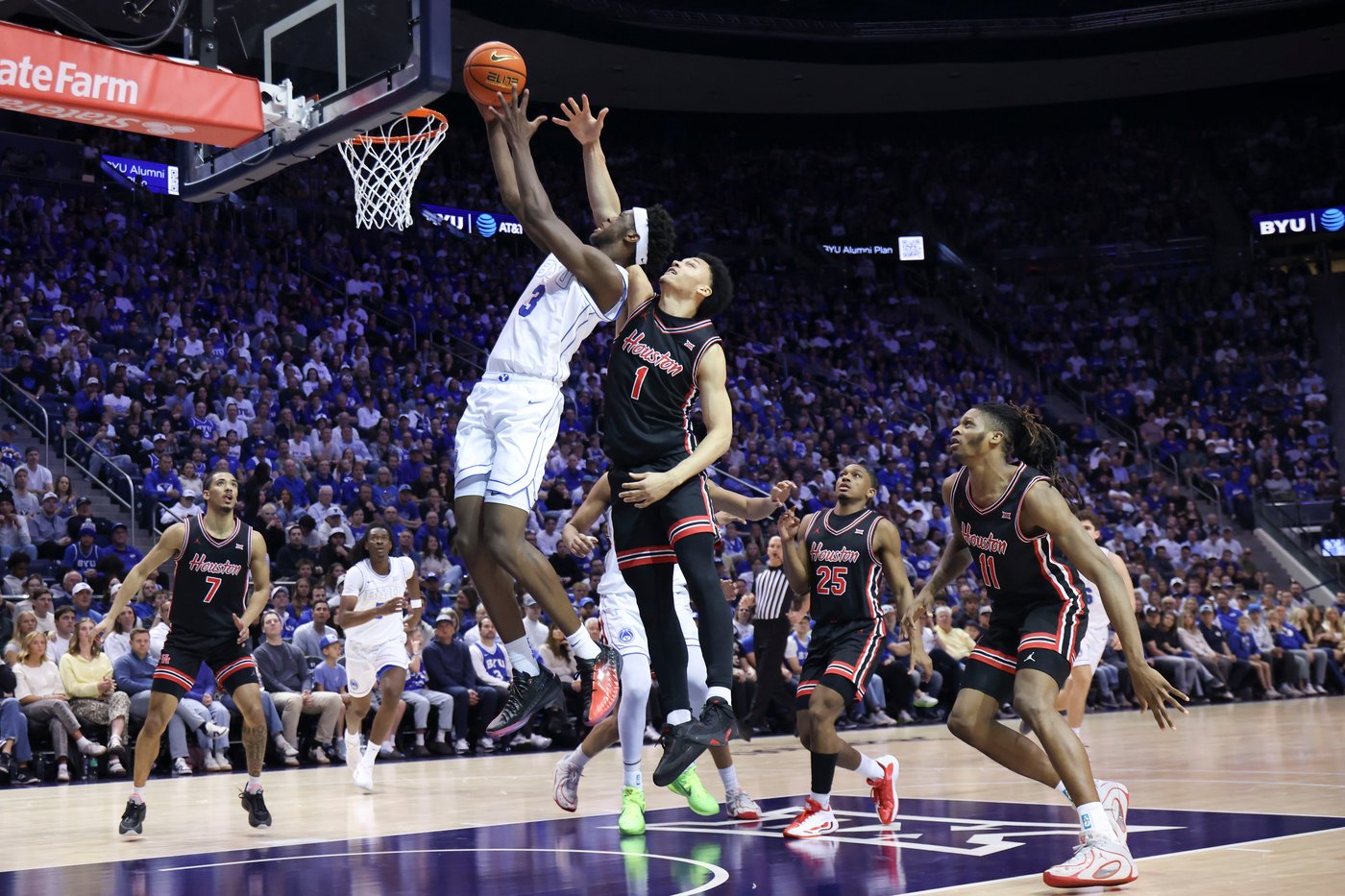 No. 8 Houston pulls away late to hand No. 16 BYU fourth straight loss, 77-66 | iNFOnews.ca