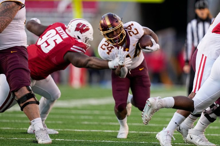 Gophers bring back career rushing leader Mohamed Ibrahim to coach running backs | iNFOnews.ca