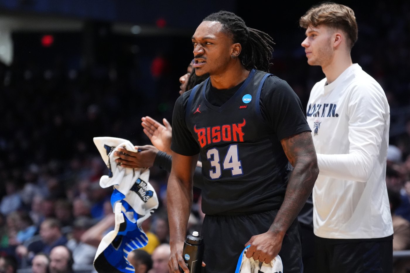 Howard gets its first March Madness win, holding off UMBC 86-83 in the First Four | iNFOnews.ca