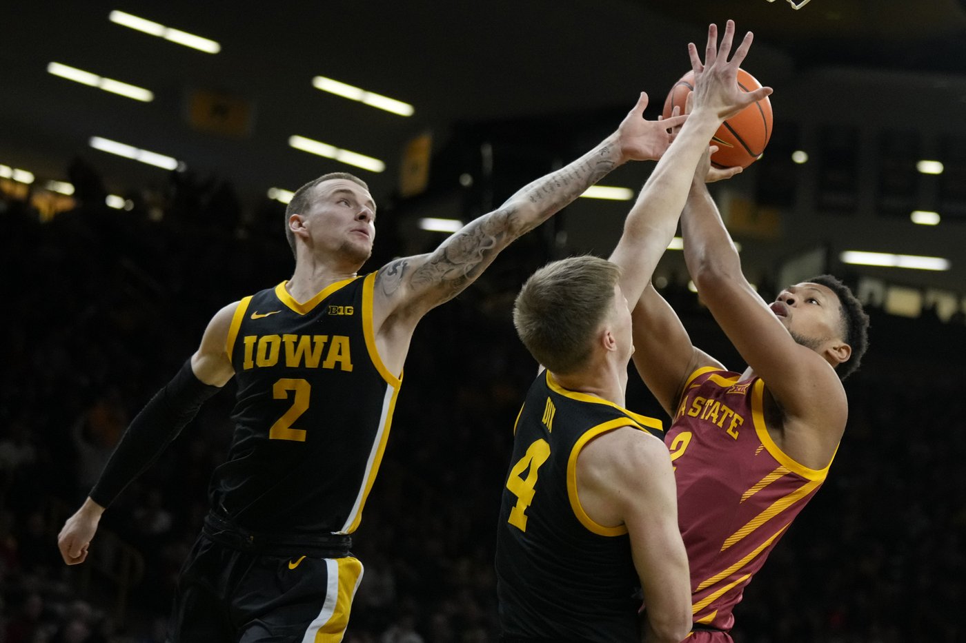 Jones, Jefferson help No. 3 Iowa State rally past Iowa, 89-80 | iNFOnews.ca