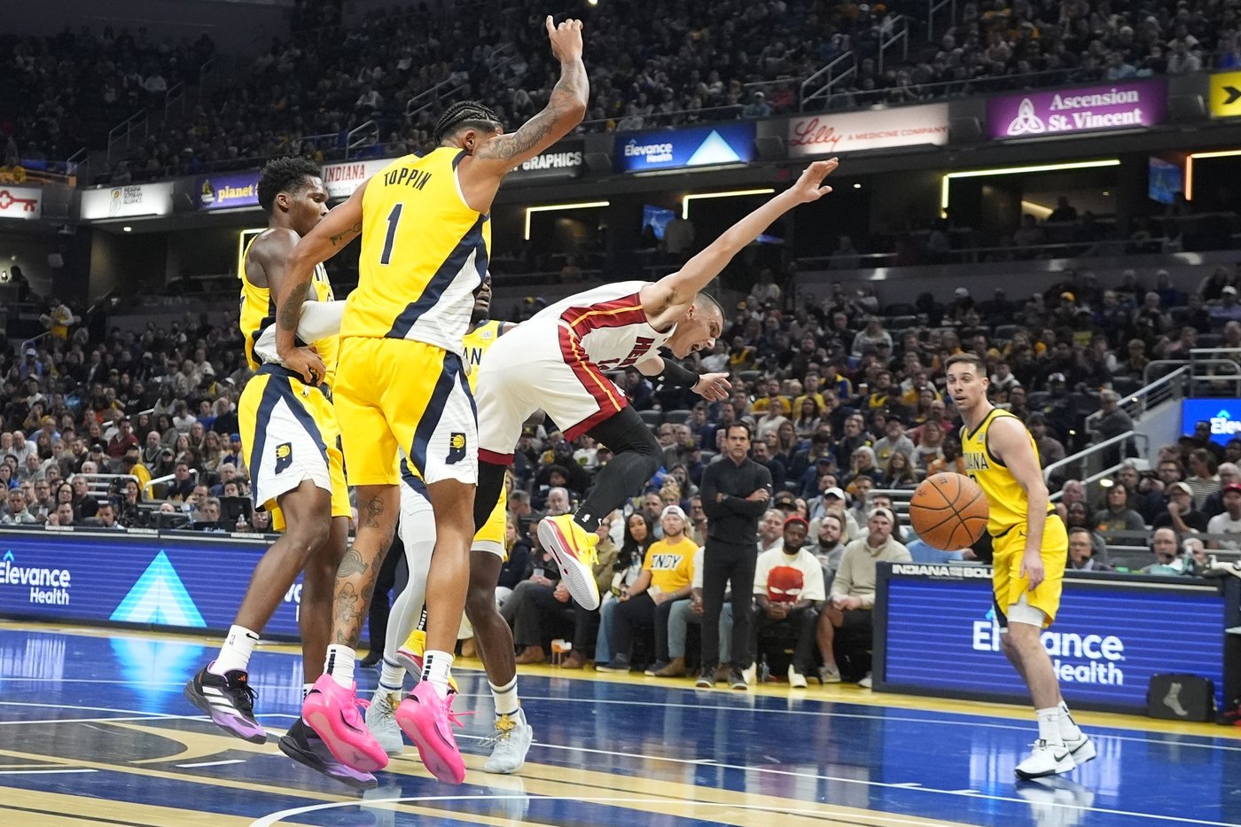 Adebayo scores 30 to propel Heat past Pacers 124-111 | iNFOnews.ca Adebayo scores 30 to propel Heat past Pacers 124-111 | iNFOnews.ca