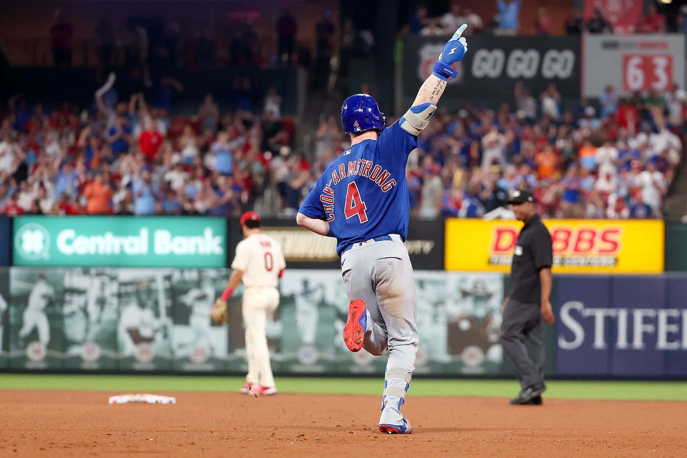 Pete Crow-Armstrong homers and has 4 hits in the Cubs' 6-1 win over the Cardinals | iNFOnews.ca
