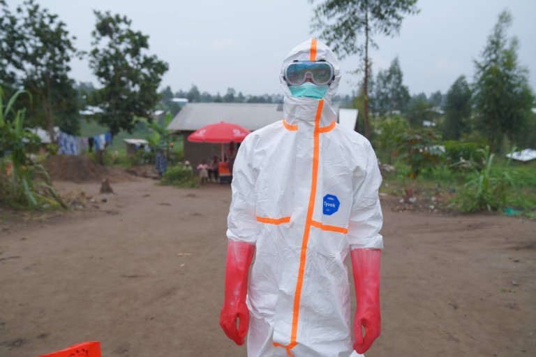 One man works to slow the fastest-growing Ebola outbreak in history, and he's doing it unpaid | iNFOnews.ca