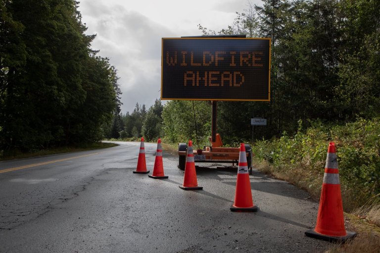 Feds planning evacuation centres in advance of wildfire season | iNFOnews.ca