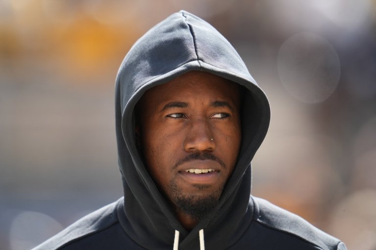 Cowboys acquiring cornerback Joey Porter Jr. from the Steelers for 2 draft picks, AP sources say | iNFOnews.ca
