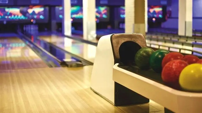 'No rationale': BC pub fined $7,000 for customer drinking beer in its bowling alley | iNFOnews.ca 'No rationale': BC pub fined $7,000 for customer drinking beer in its bowling alley | iNFOnews.ca