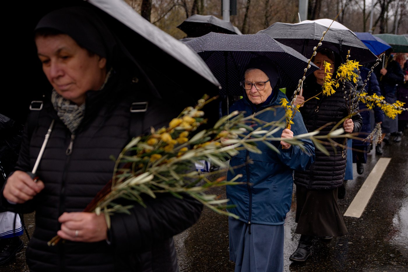 Photos show Christians marking Holy Week across the world | iNFOnews.ca
