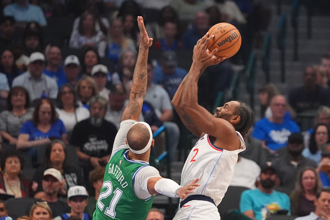 Garland scores 41 and Leonard adds 34 as Clippers extend Mavs' home losing streak to 11 games | iNFOnews.ca