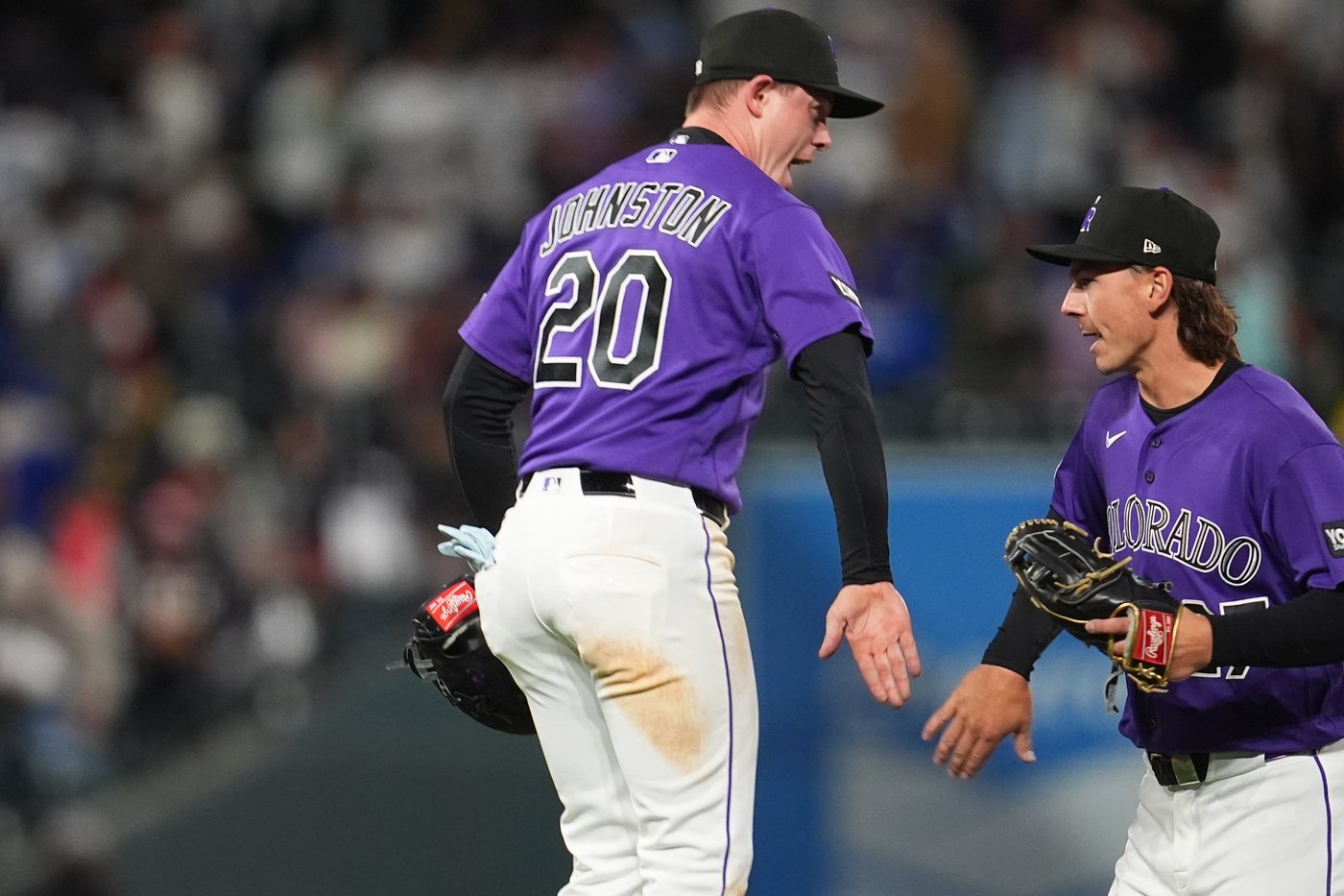 Johnson's go-ahead 2-run double in the 6th helps Rockies beat Dodgers 4-3 | iNFOnews.ca