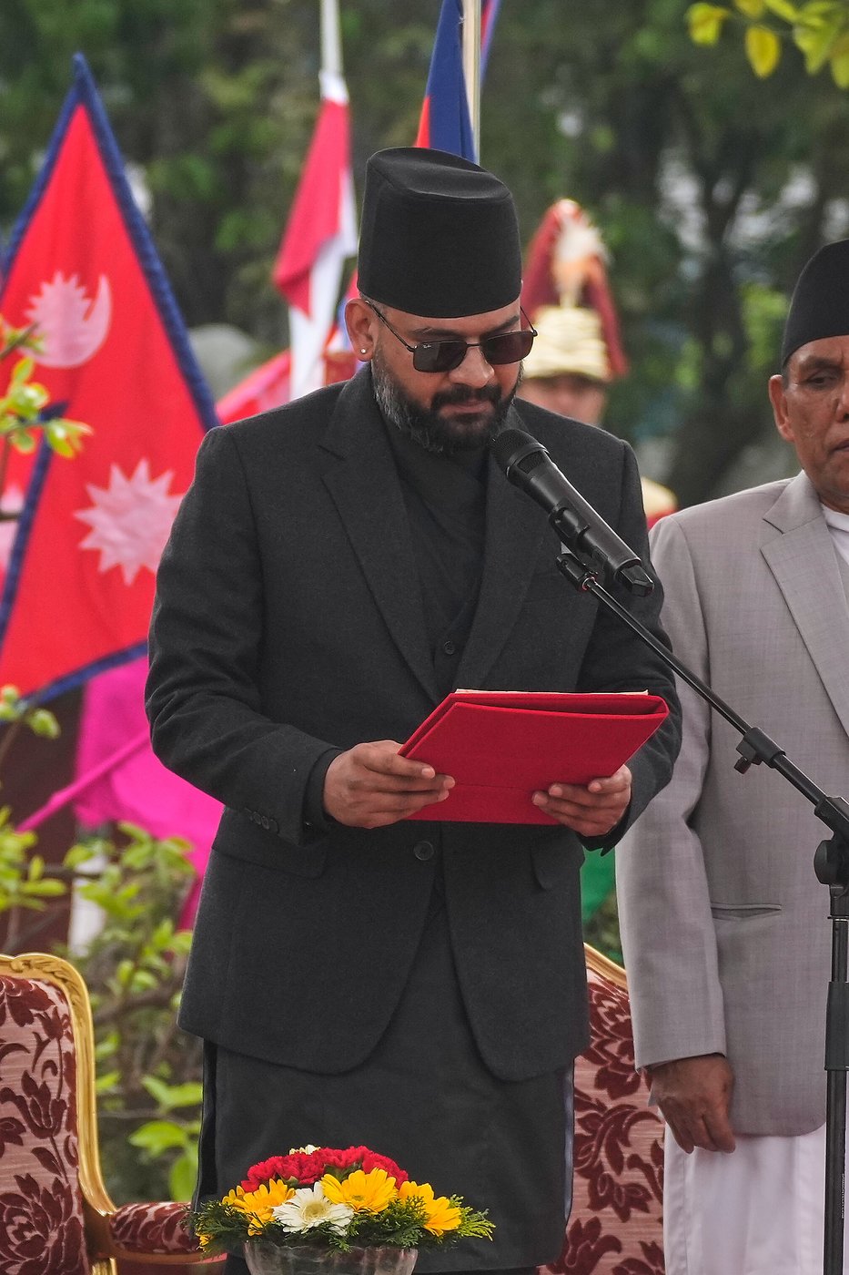 Nepal’s youngest prime minister takes the oath of office | iNFOnews.ca Nepal’s youngest prime minister takes the oath of office | iNFOnews.ca