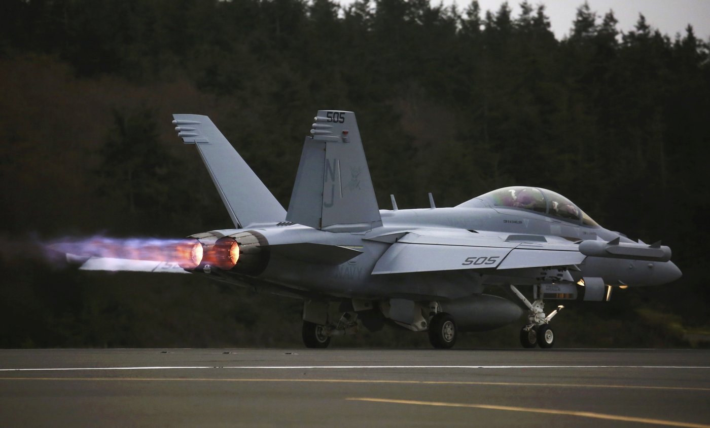 Navy finds wreckage of fighter jet that crashed during training in Washington state | iNFOnews.ca