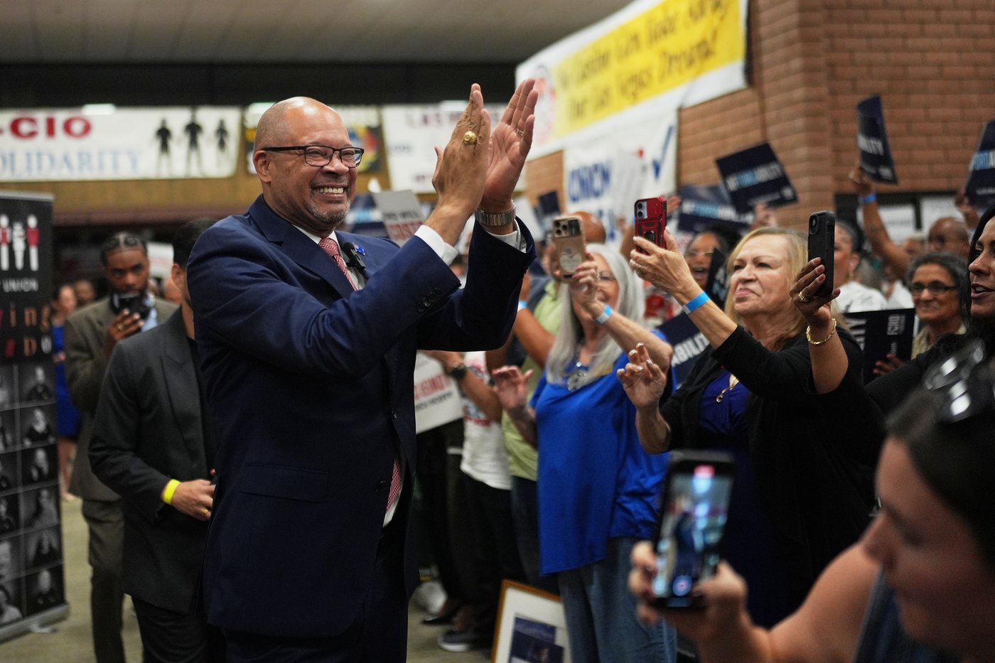 Photos of primary elections across 4 states | iNFOnews.ca