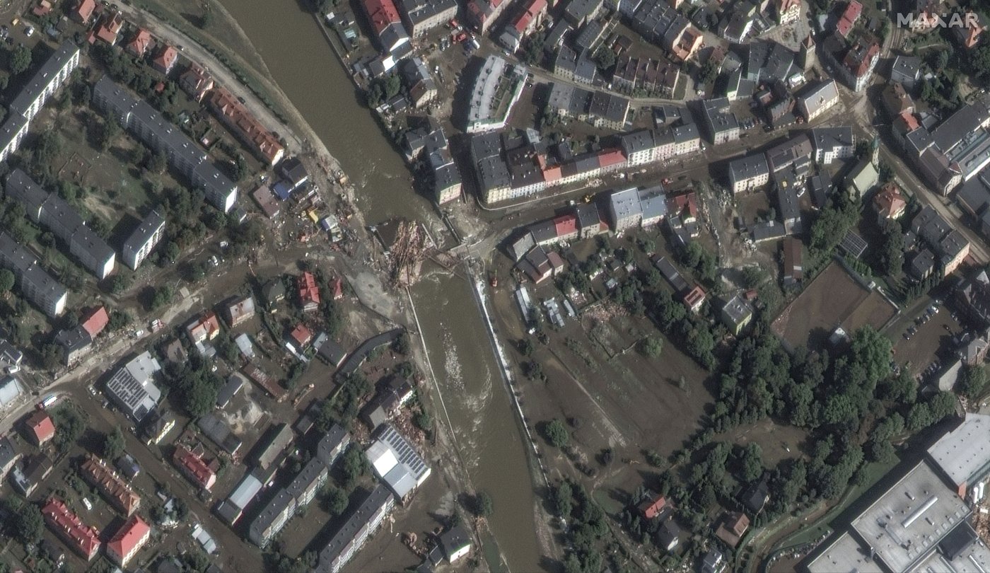 Rising rivers threaten southern Poland as flooding recedes elsewhere in Central Europe | iNFOnews.ca Rising rivers threaten southern Poland as flooding recedes elsewhere in Central Europe | iNFOnews.ca