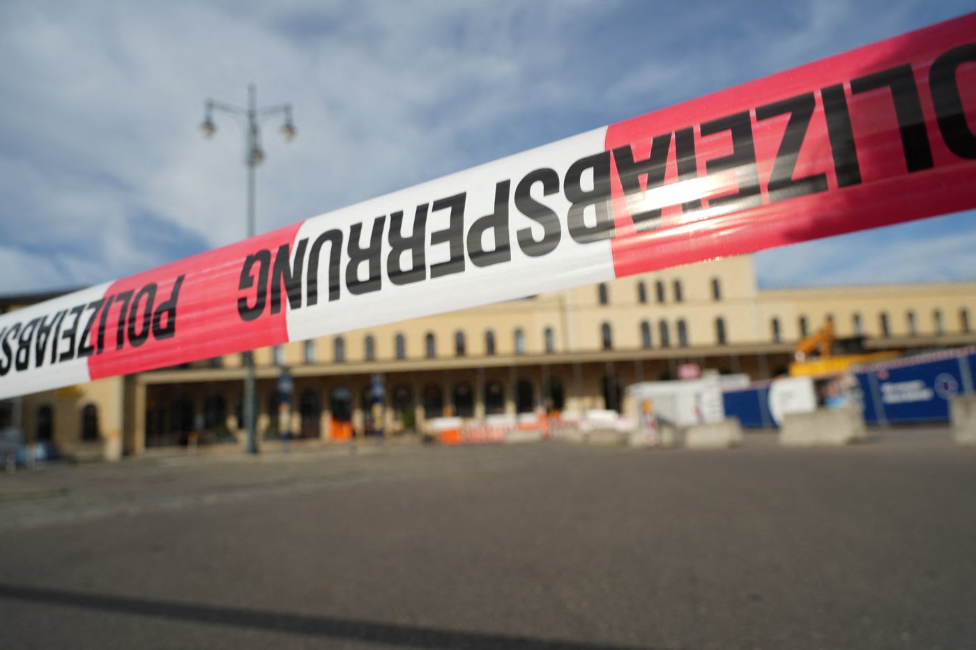 Explosion near German train station injures 2 | iNFOnews.ca Explosion near German train station injures 2 | iNFOnews.ca