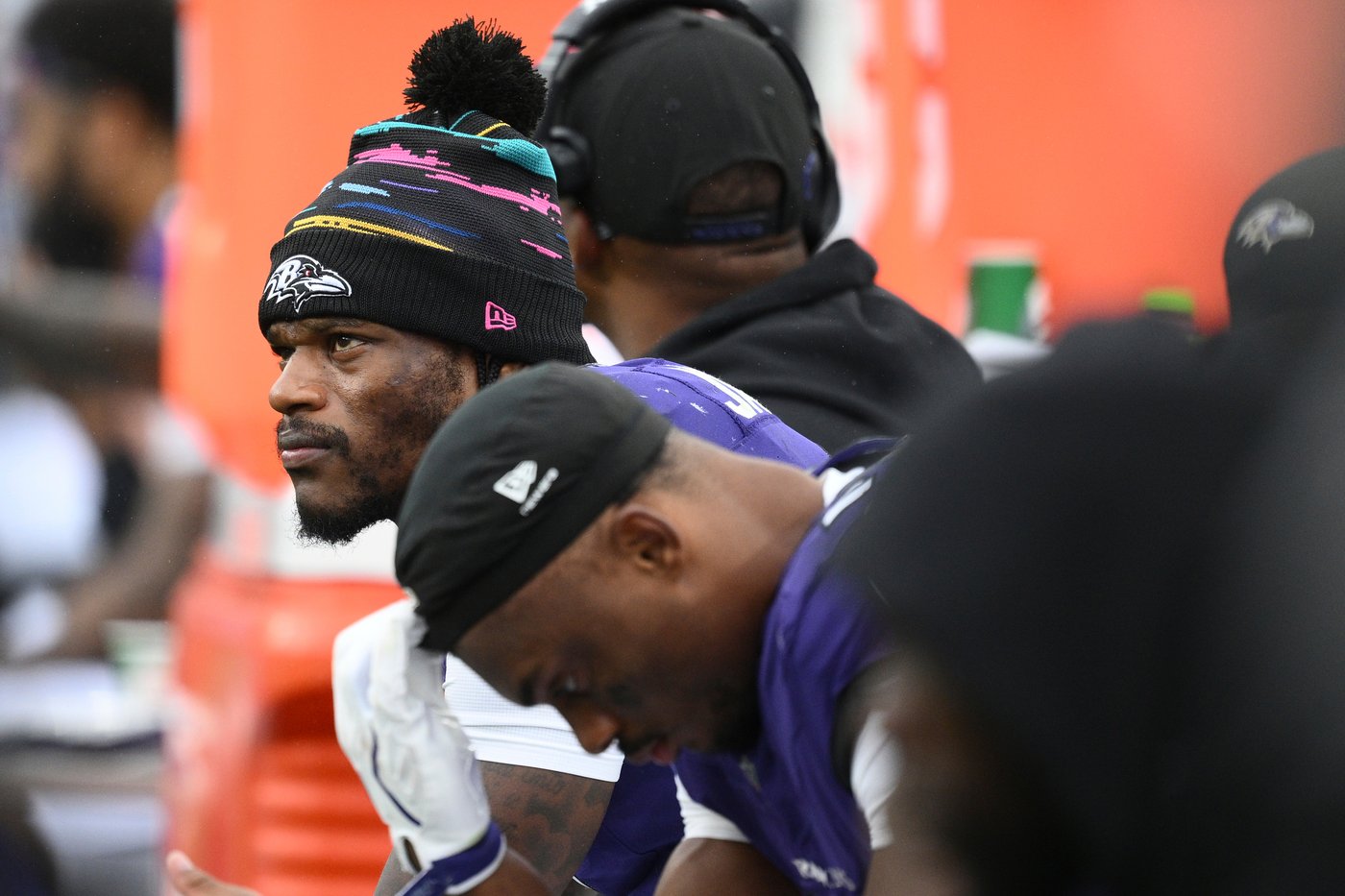 Lamar Jackson sits out 2nd half with a sprained left ankle that the Ravens hope isn't too severe | iNFOnews.ca