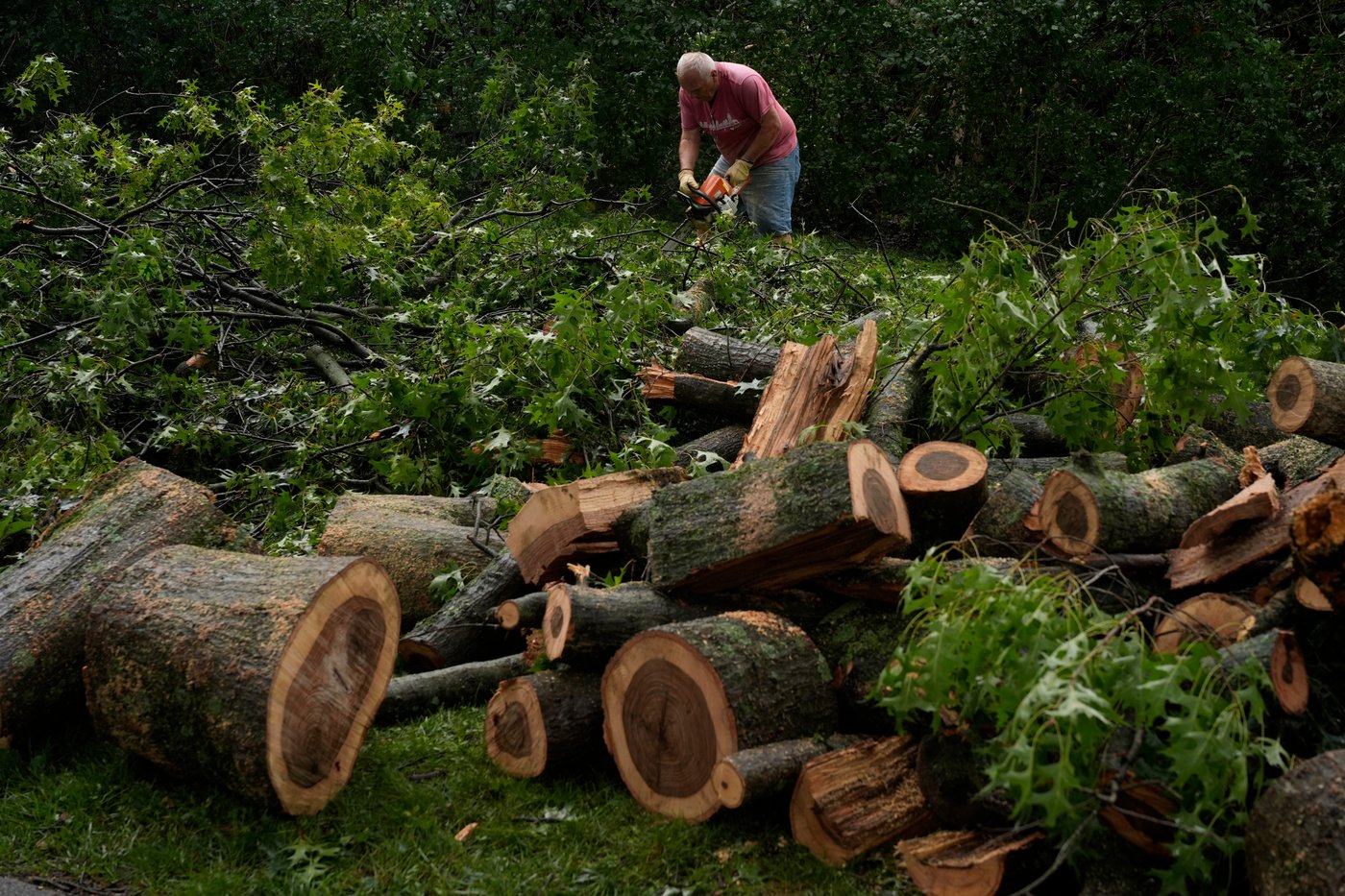 Deaths and damage reported as severe weather in the Midwest spawns tornadoes and flash flooding | iNwheels