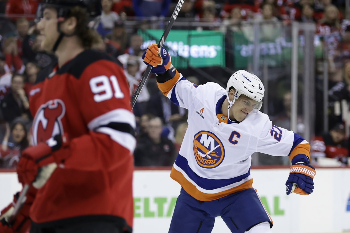 Horvat scores in overtime as Islanders beat Devils 4-3 | iNFOnews.ca