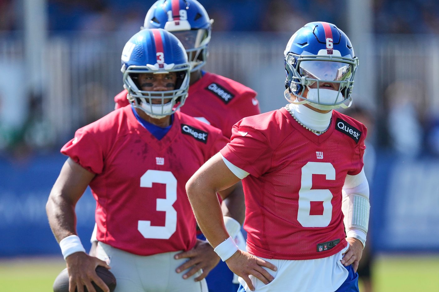Jameis Winston listed 2nd, Jaxson Dart 3rd at QB on Giants' 1st unofficial depth chart | iNFOnews.ca