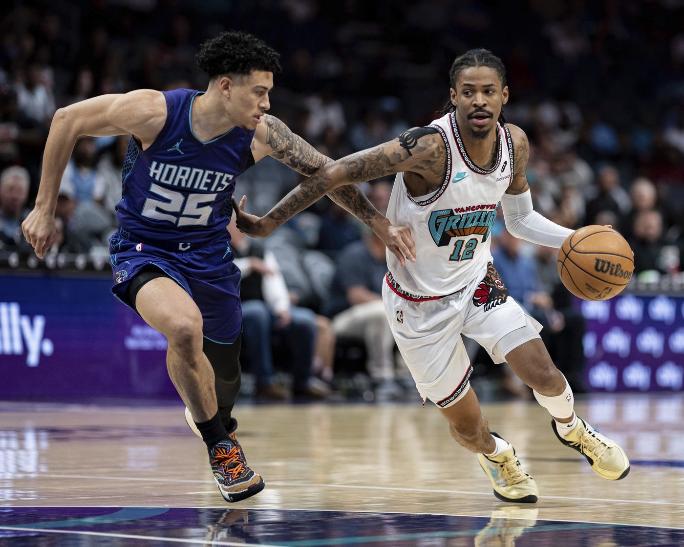 Morant scores 28 as the Grizzlies beat Hornets 124-100; Memphis' Wells breaks wrist in hard fall | iNFOnews.ca