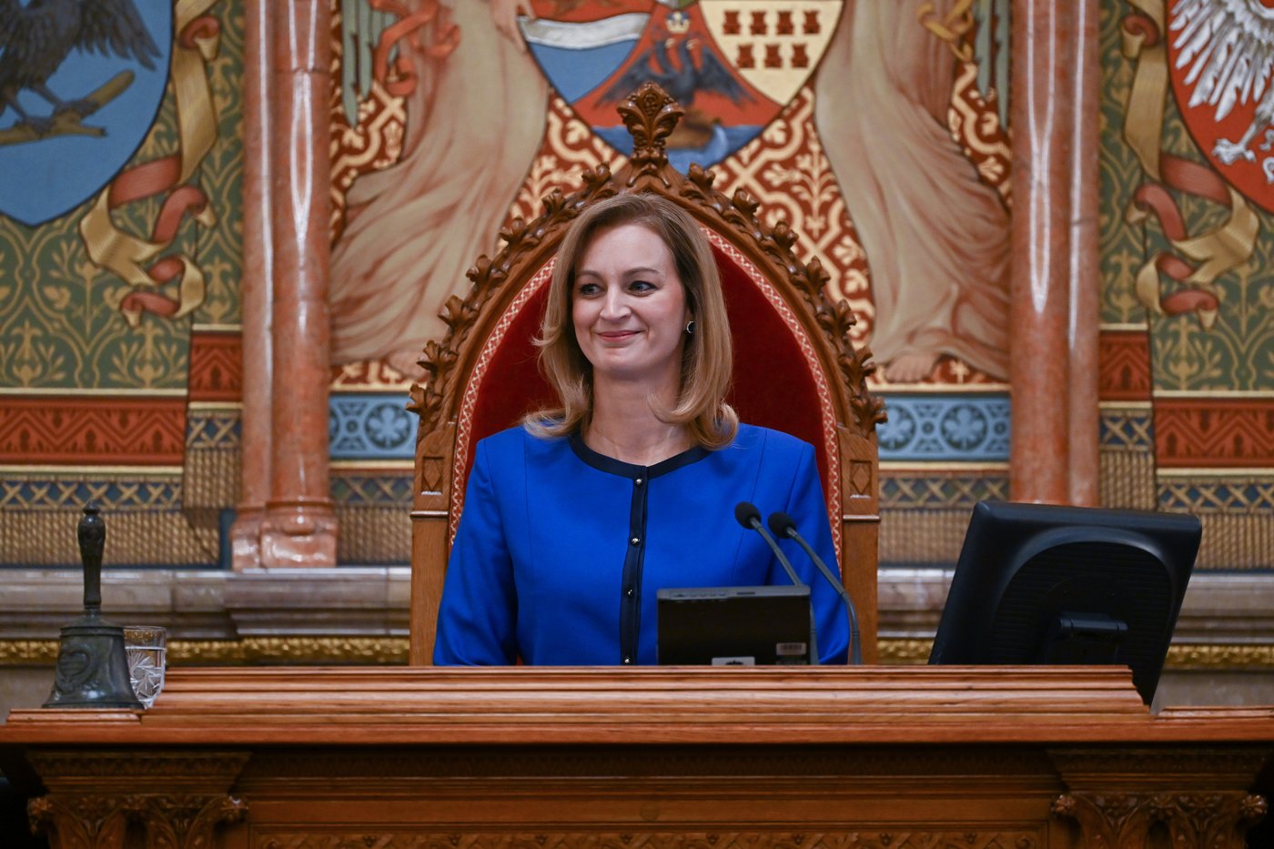 Hungary’s president signs a constitutional amendment ending his term | iNFOnews.ca