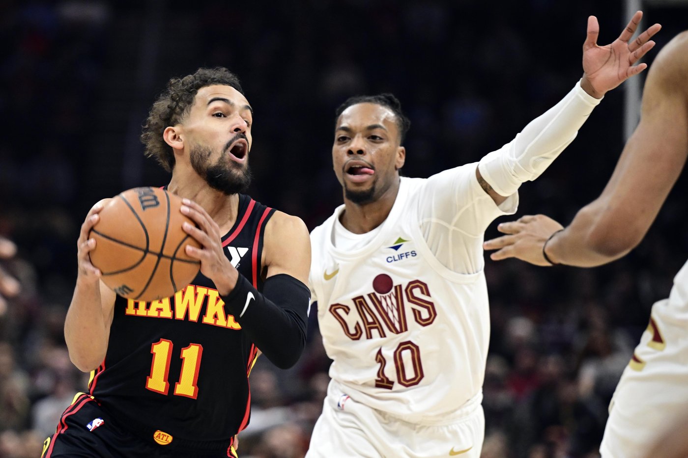 Trae Young powers Hawks' 135-124 win over Cavs with career-high 22 assists | iNFOnews.ca