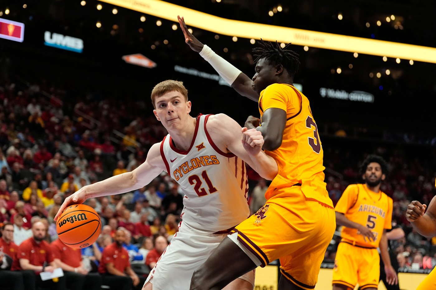 Seventh-ranked Iowa State trounces Arizona State 91-42 in second round of Big 12 Tournament | iNFOnews.ca