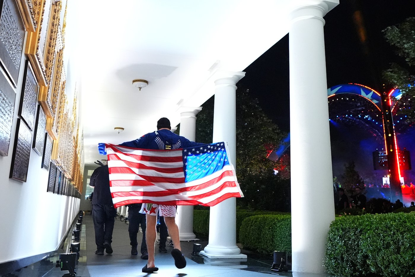 An octagon on the White House lawn for Trump's 80th birthday and the nation's 250th, in photos | iNFOnews.ca