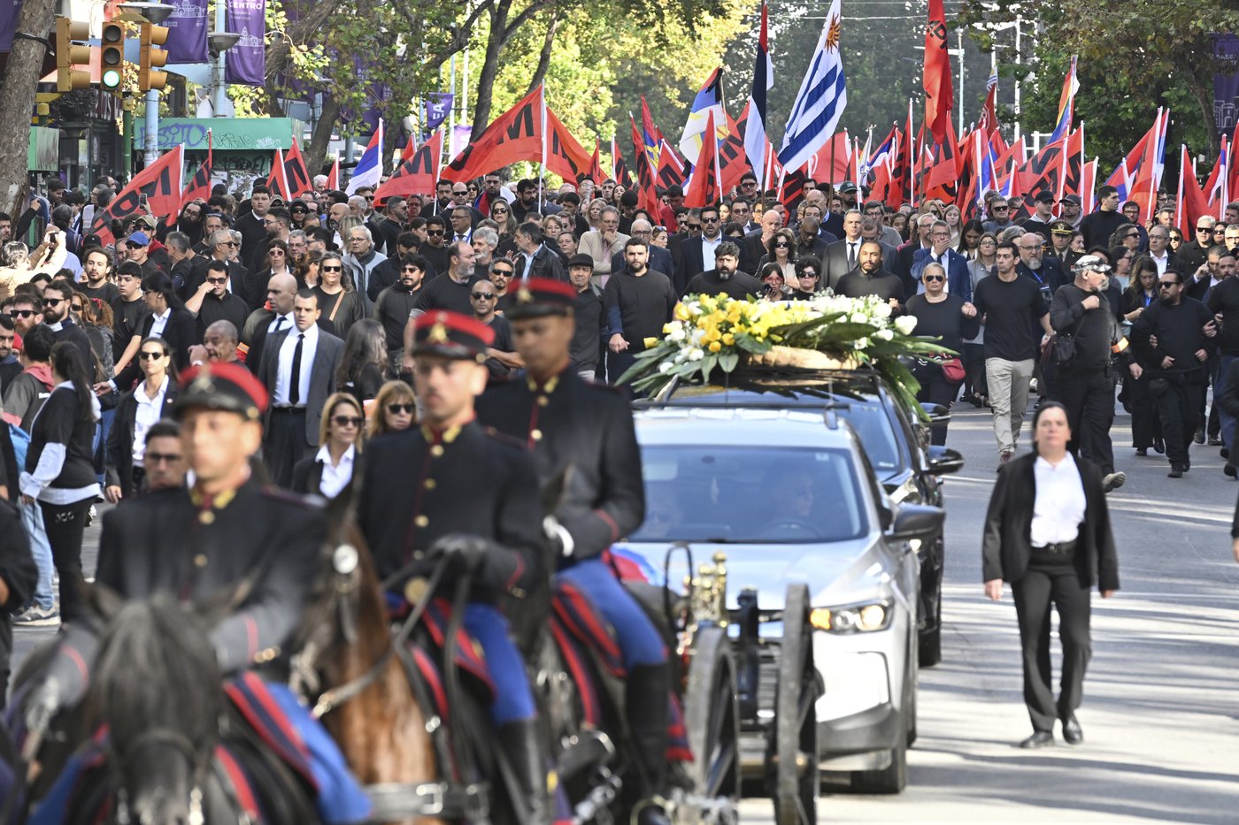 PHOTO COLLECTION: Uruguay Mujica funeral | iNFOnews.ca