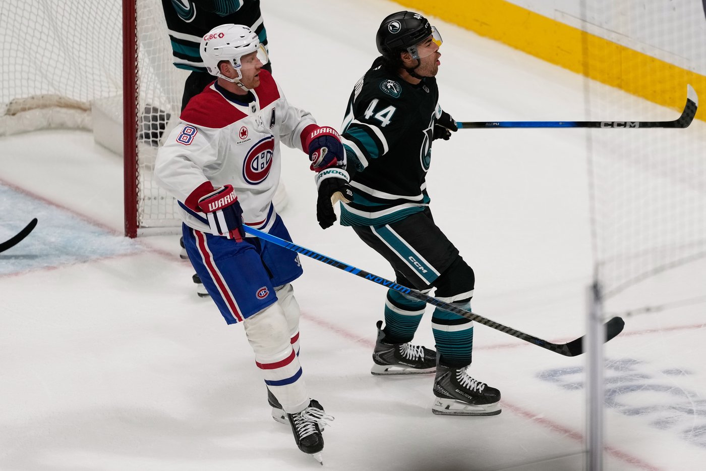 Sharks sign Kiefer Sherwood to a 5-year, $28.75 million extension | iNFOnews.ca
