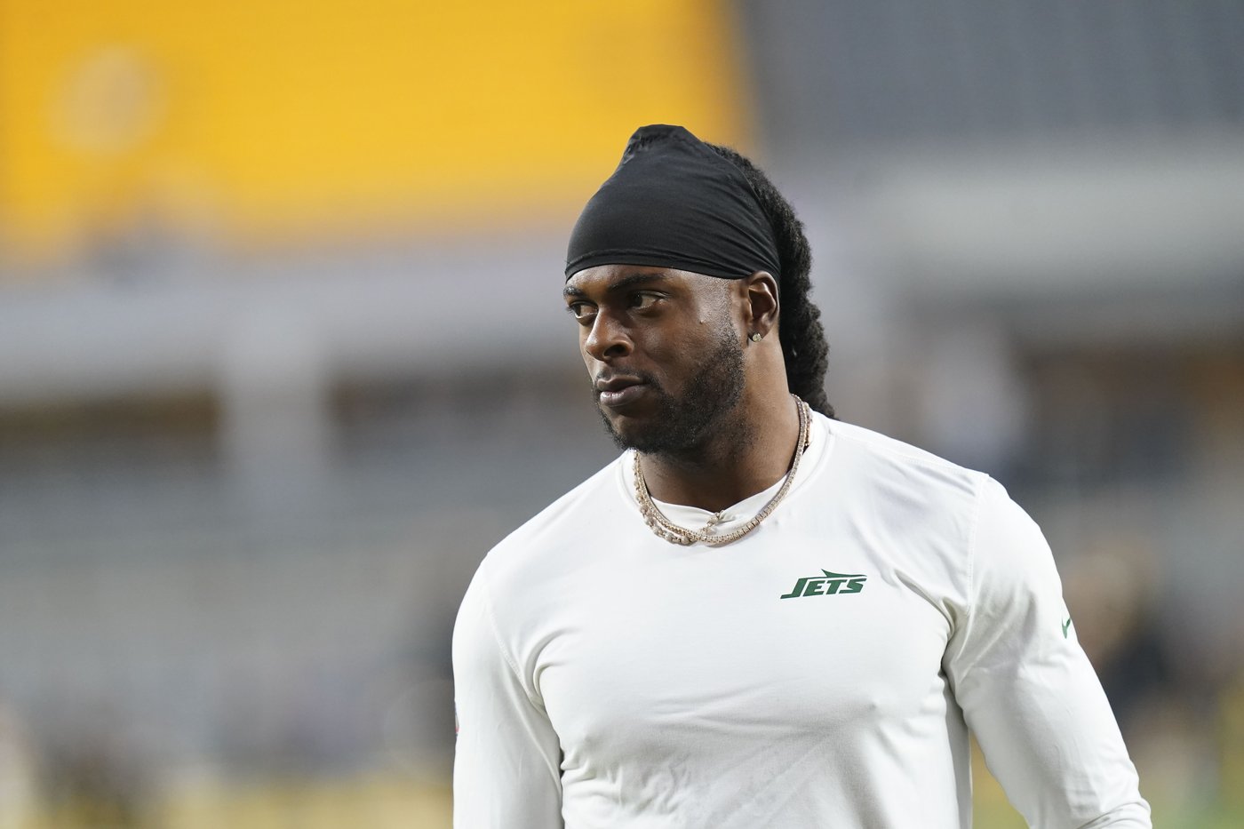 Adams implores new Jets teammates to improve their energy during 'realest' speech Rodgers has heard | iNFOnews.ca