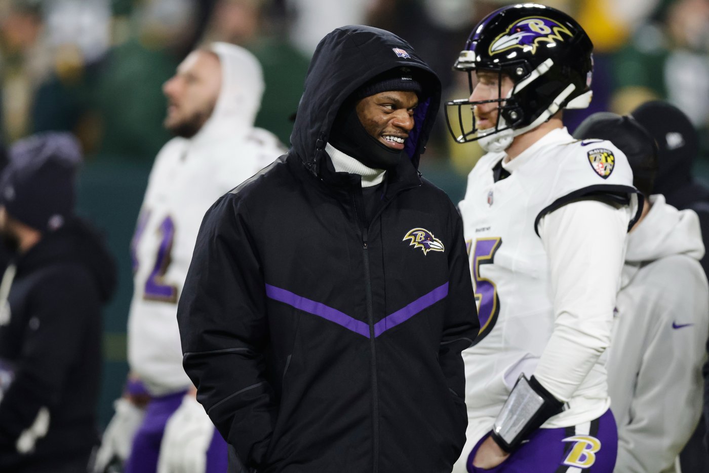 Lamar Jackson at practice for the Ravens as Baltimore prepares for Pittsburgh showdown | iNFOnews.ca