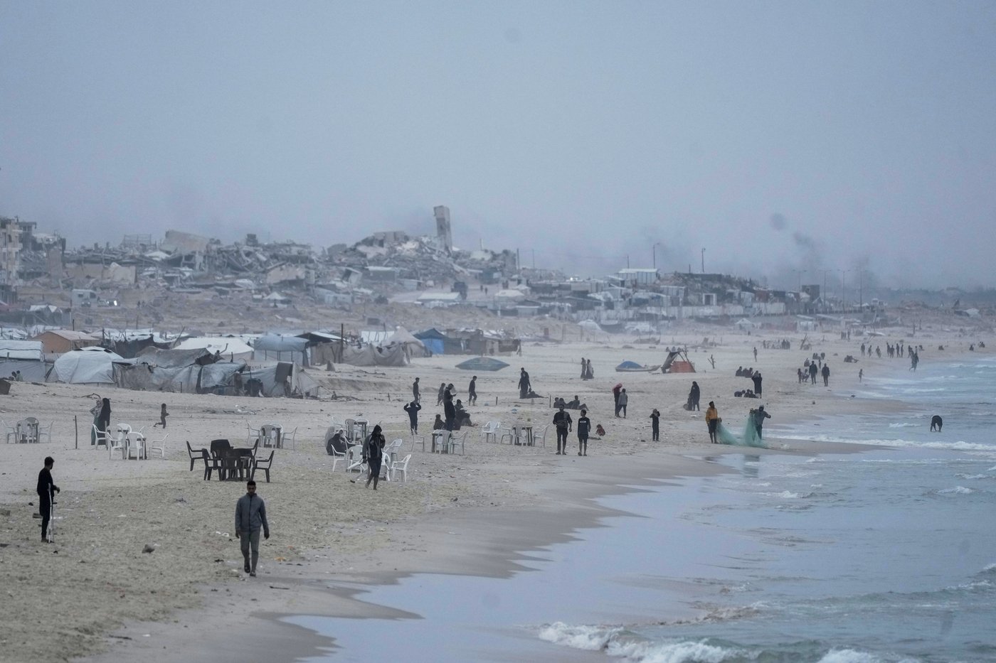 Academics call on immigration minister to get Palestinian students out of Gaza | iNFOnews.ca Academics call on immigration minister to get Palestinian students out of Gaza | iNFOnews.ca