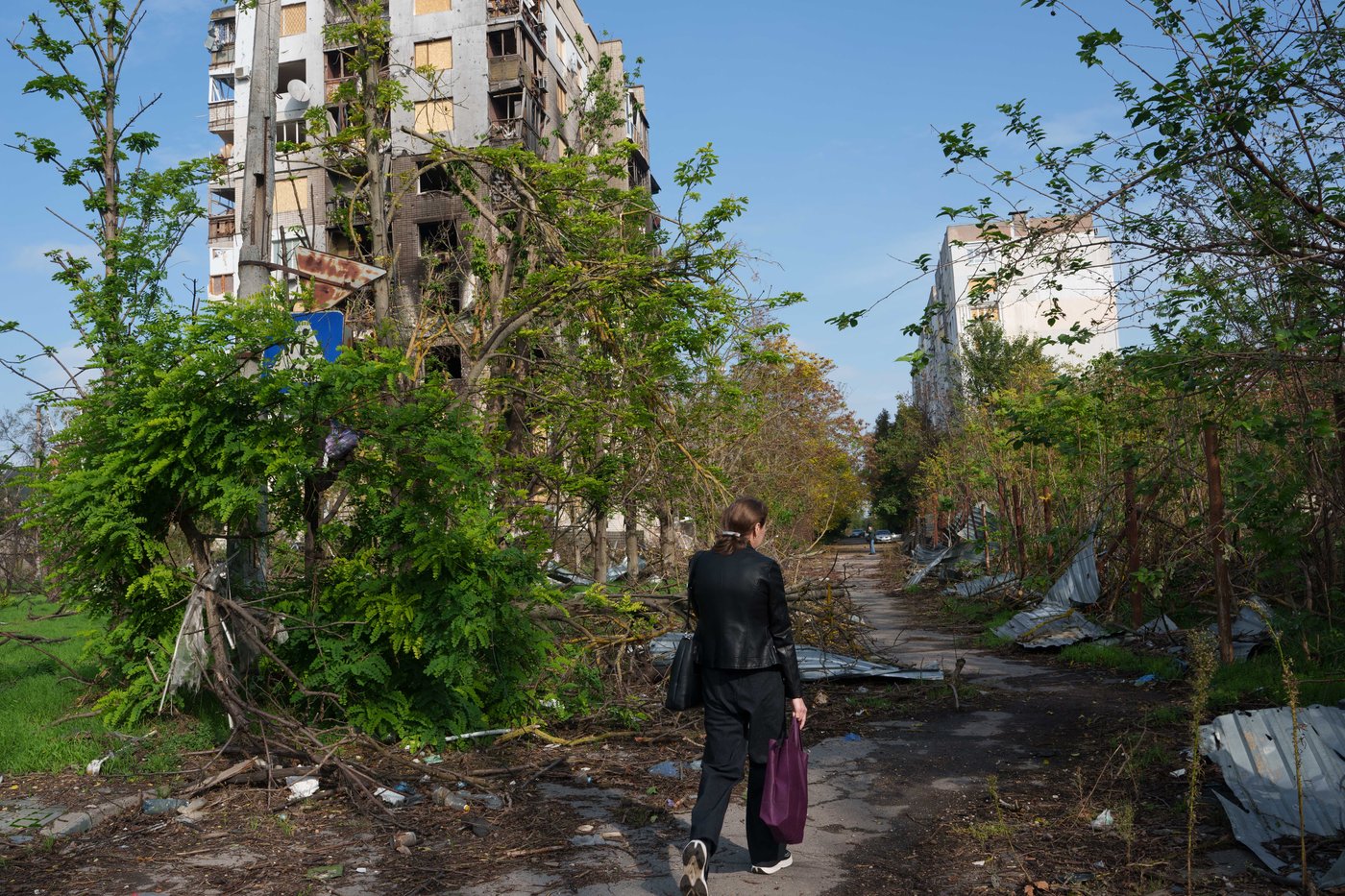 Aid mission set to enter Oleshky as a localized Russia-Ukraine truce holds for a third day | iNFOnews.ca
