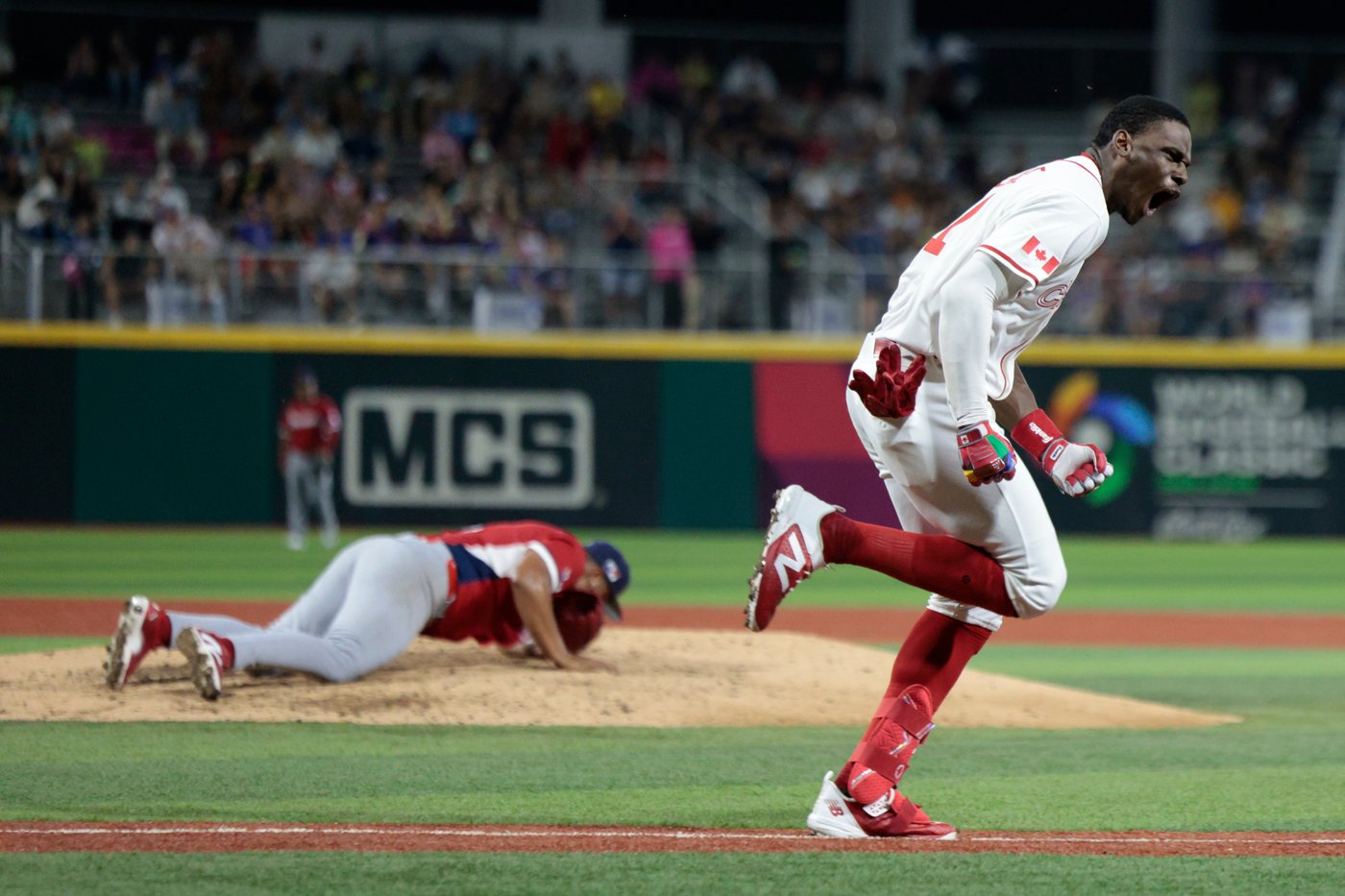 Panama pounces on miscues to beat Canada 4-3 at World Baseball Classic | iNFOnews.ca Panama pounces on miscues to beat Canada 4-3 at World Baseball Classic | iNFOnews.ca