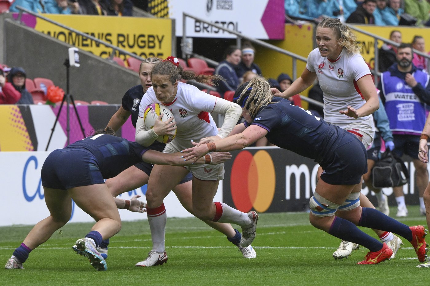 Abby Dow's crochet gifts win hearts at the Women's Rugby World Cup | iNFOnews.ca Abby Dow's crochet gifts win hearts at the Women's Rugby World Cup | iNFOnews.ca