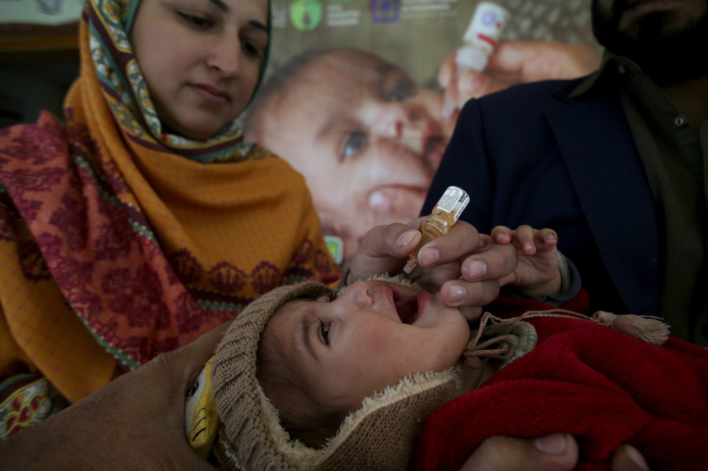 Pakistan begins last anti-polio vaccination campaign of the year after a surge in cases | iNFOnews.ca