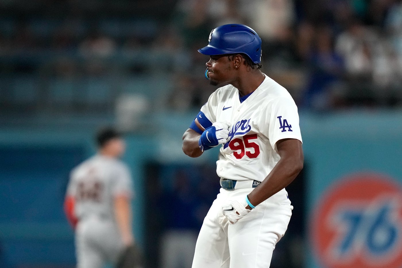 Josue De Paula’s 3 walk-up songs and a big double mark his memorable Dodger Stadium debut | iNFOnews.ca Josue De Paula’s 3 walk-up songs and a big double mark his memorable Dodger Stadium debut | iNFOnews.ca