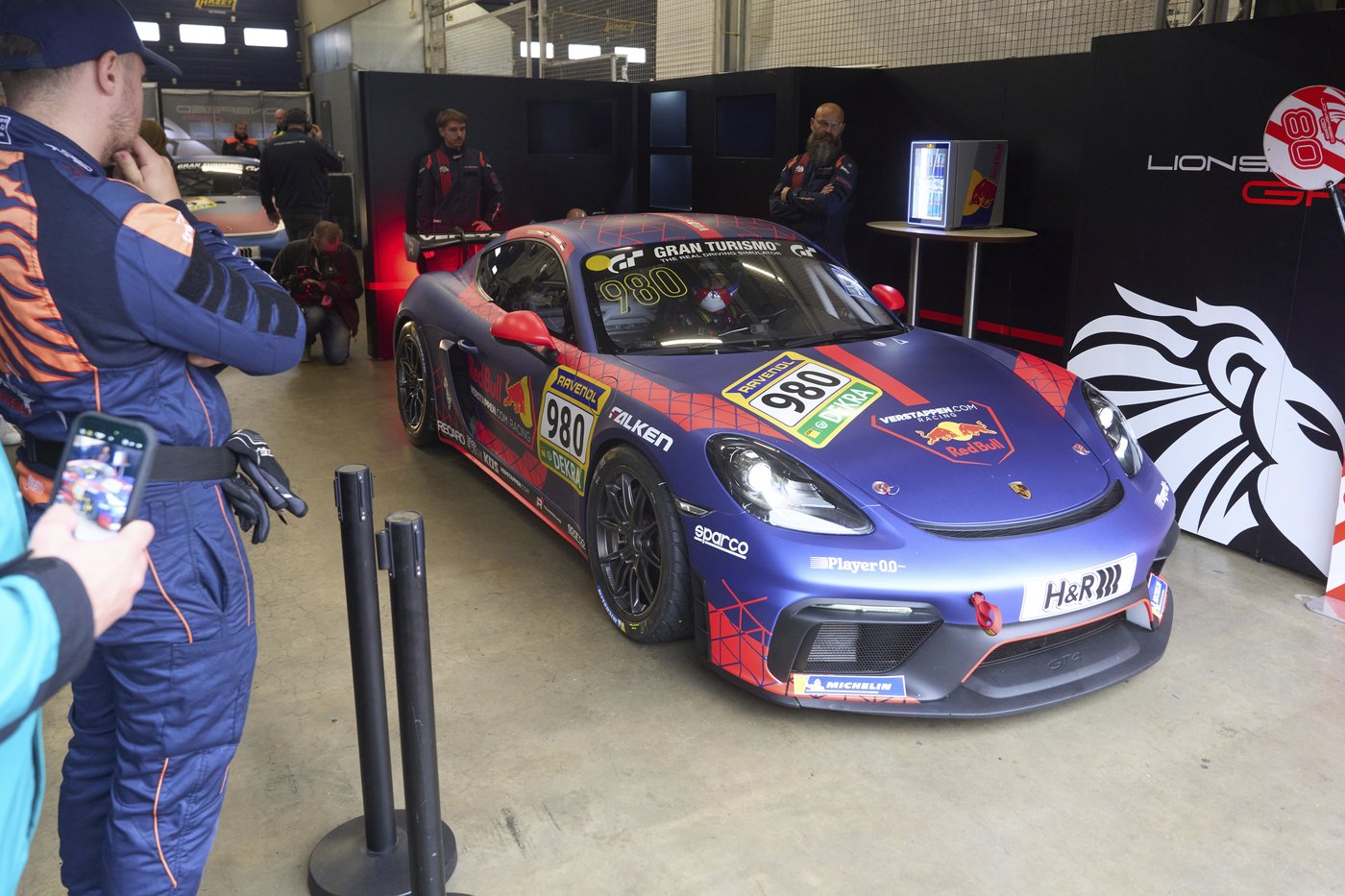 F1 driver Max Verstappen makes Nürburgring debut in endurance racing | iNFOnews.ca F1 driver Max Verstappen makes Nürburgring debut in endurance racing | iNFOnews.ca