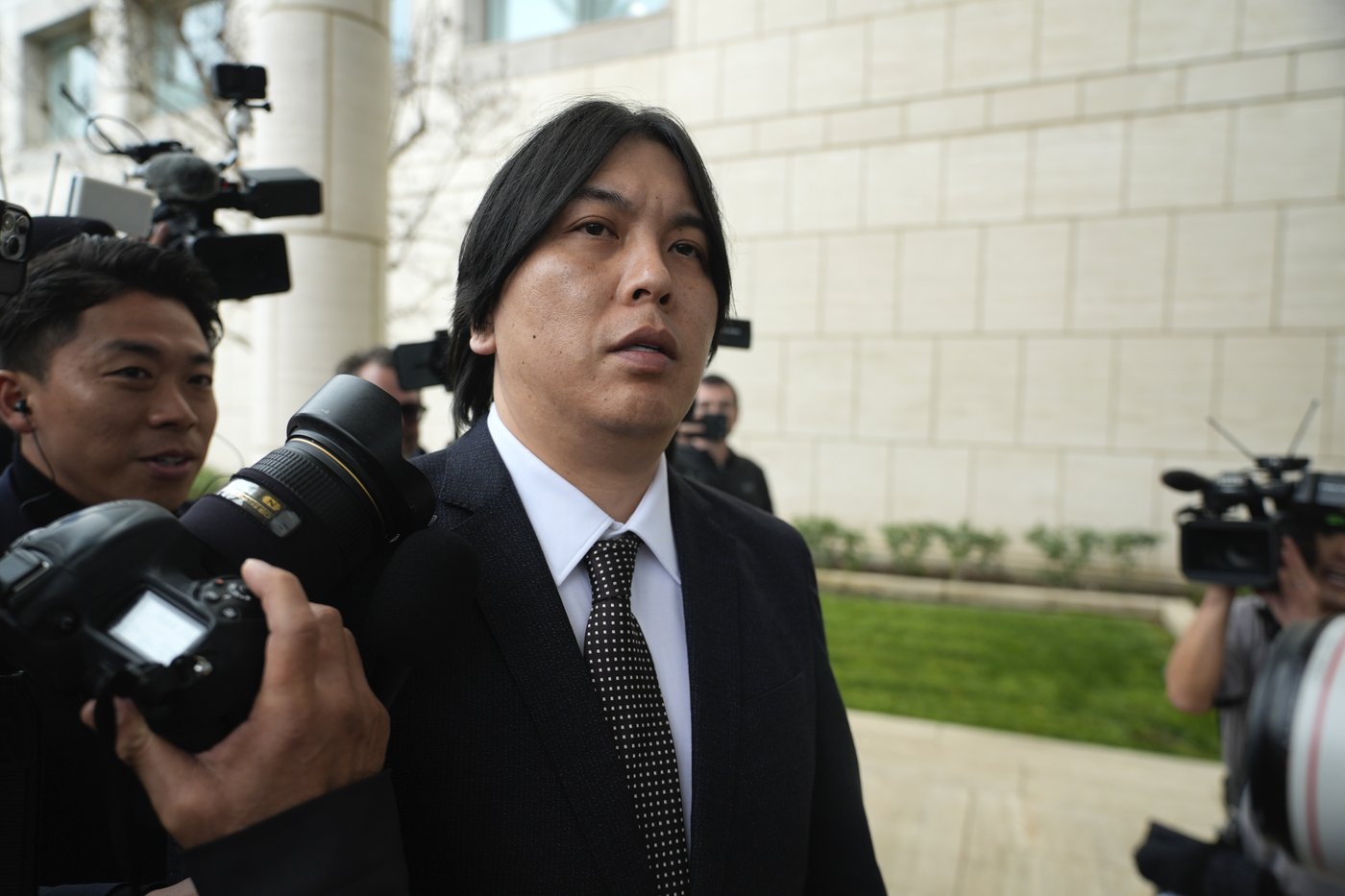 Baseball star Shohei Ohtani’s ex-interpreter is sentenced to nearly 5 years in sports betting case | iNFOnews.ca Baseball star Shohei Ohtani’s ex-interpreter is sentenced to nearly 5 years in sports betting case | iNFOnews.ca