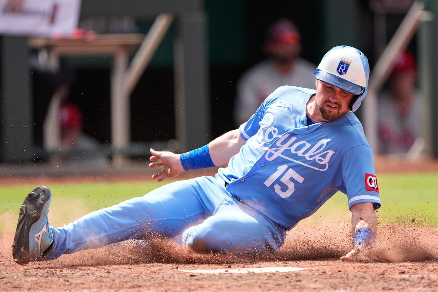 Perez drives in 2 as the Royals beat the Phillies 5-2 to end a 4-game losing streak | iNFOnews.ca Perez drives in 2 as the Royals beat the Phillies 5-2 to end a 4-game losing streak | iNFOnews.ca