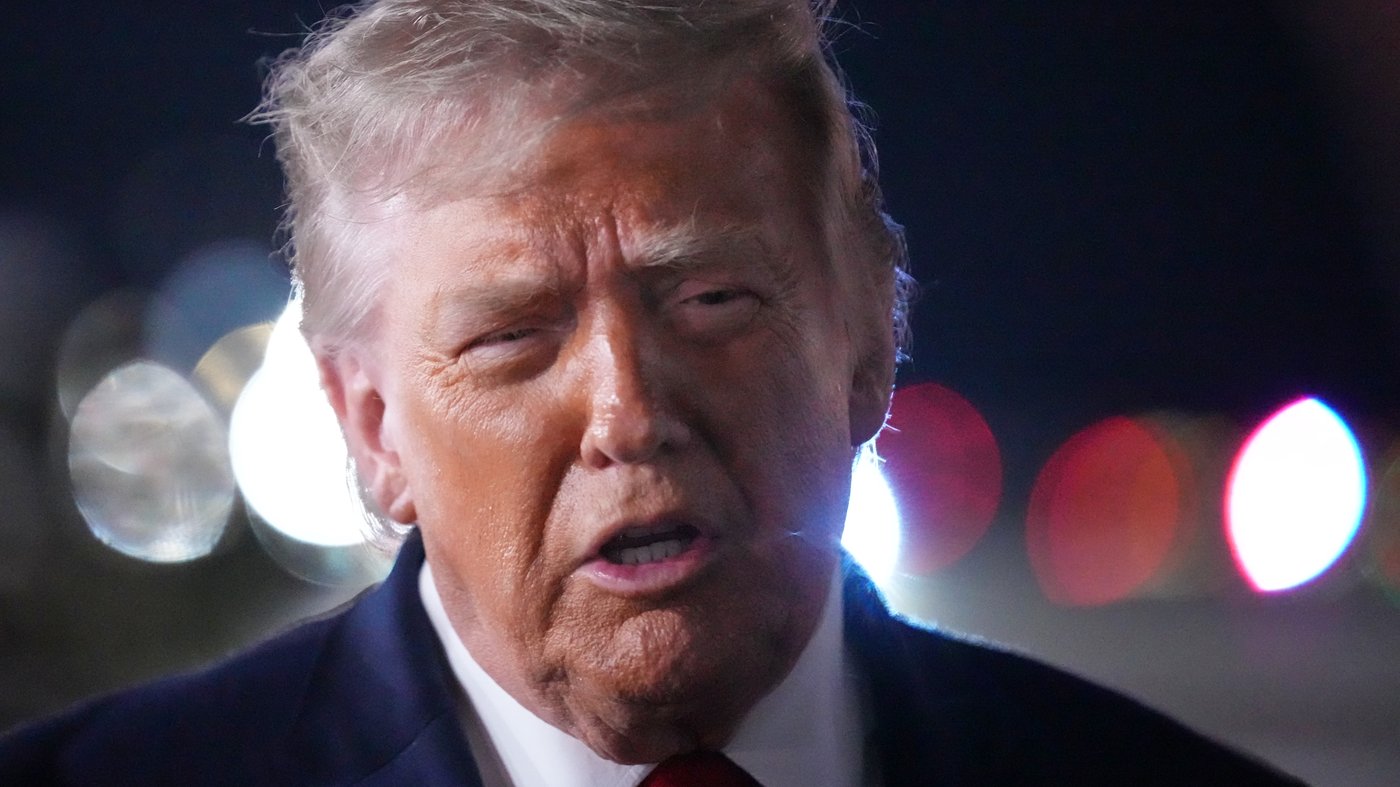 Donald Trump booed by the crowd during the anthem prior to Game 3 of the NBA Finals | iNFOnews.ca Donald Trump booed by the crowd during the anthem prior to Game 3 of the NBA Finals | iNFOnews.ca