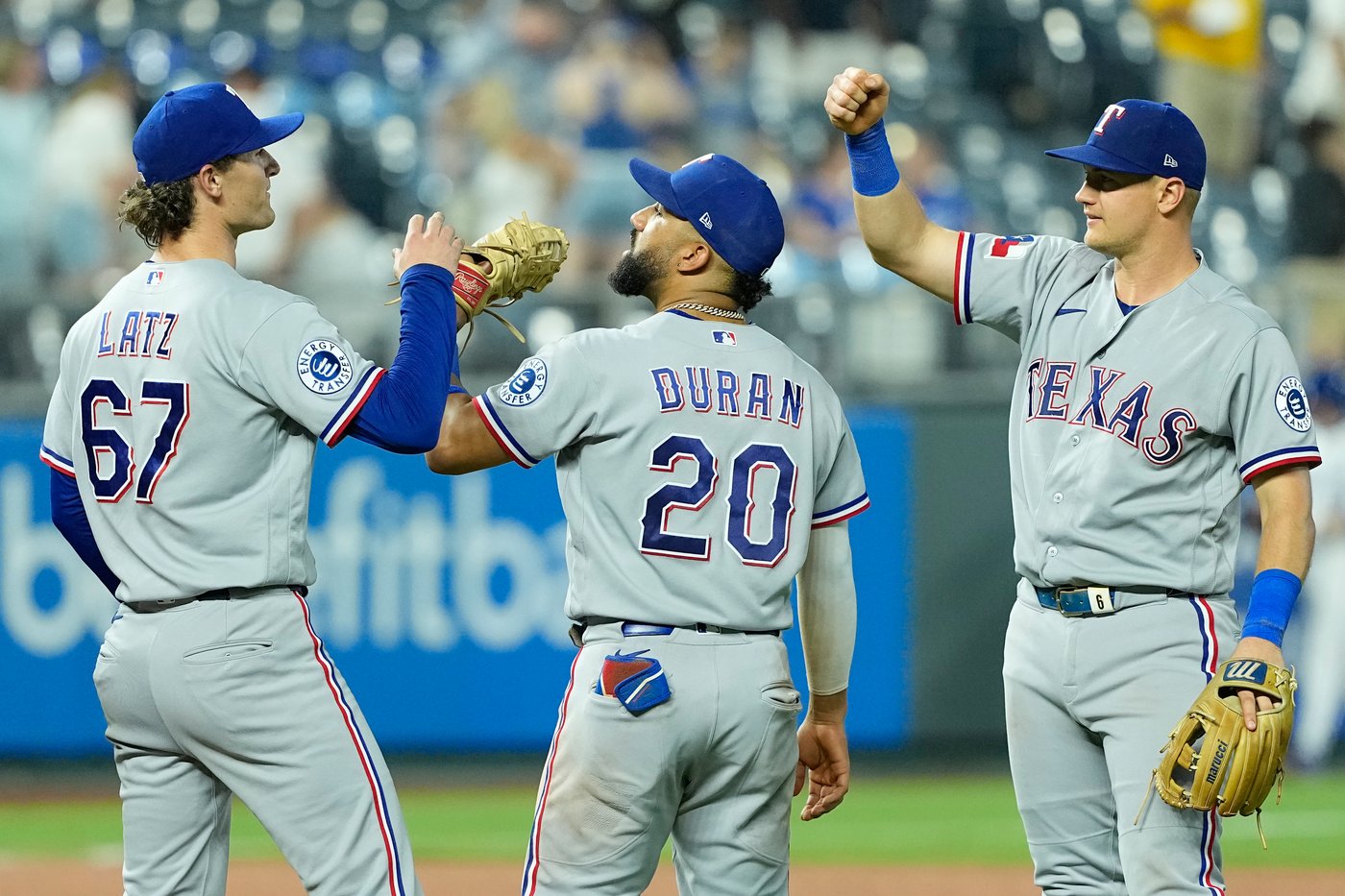 Díaz and Burger lead the Rangers to a 6-4 win over the Royals in 10 innings | iNFOnews.ca Díaz and Burger lead the Rangers to a 6-4 win over the Royals in 10 innings | iNFOnews.ca