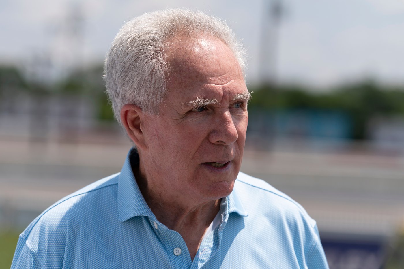 NASCAR Hall of Famer Darrell Waltrip steps back from public life for serious health concerns | iNFOnews.ca