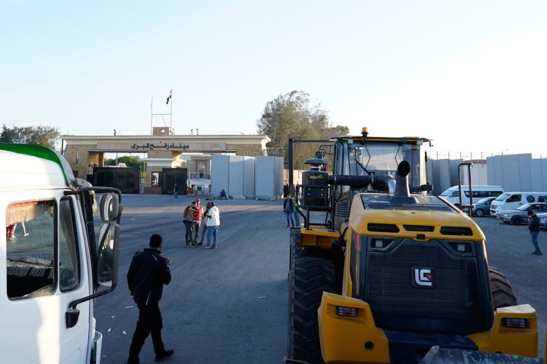 Hamas expands search for hostages' bodies in Gaza as Egypt joins effort | iNFOnews.ca Hamas expands search for hostages' bodies in Gaza as Egypt joins effort | iNFOnews.ca
