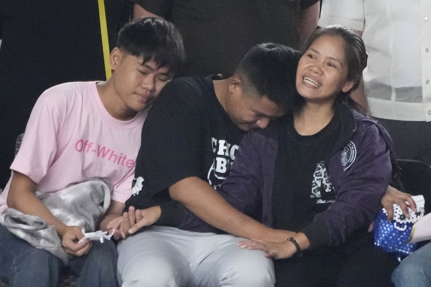 Filipina who won a last-minute reprieve from an Indonesian firing squad seeks clemency | iNFOnews.ca