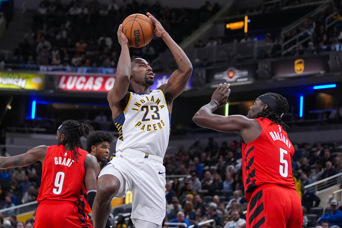 Avdija scores 32, Clingan adds 28 as Trail Blazers beat Pacers 127-119 to close in on play-in spot | iNFOnews.ca