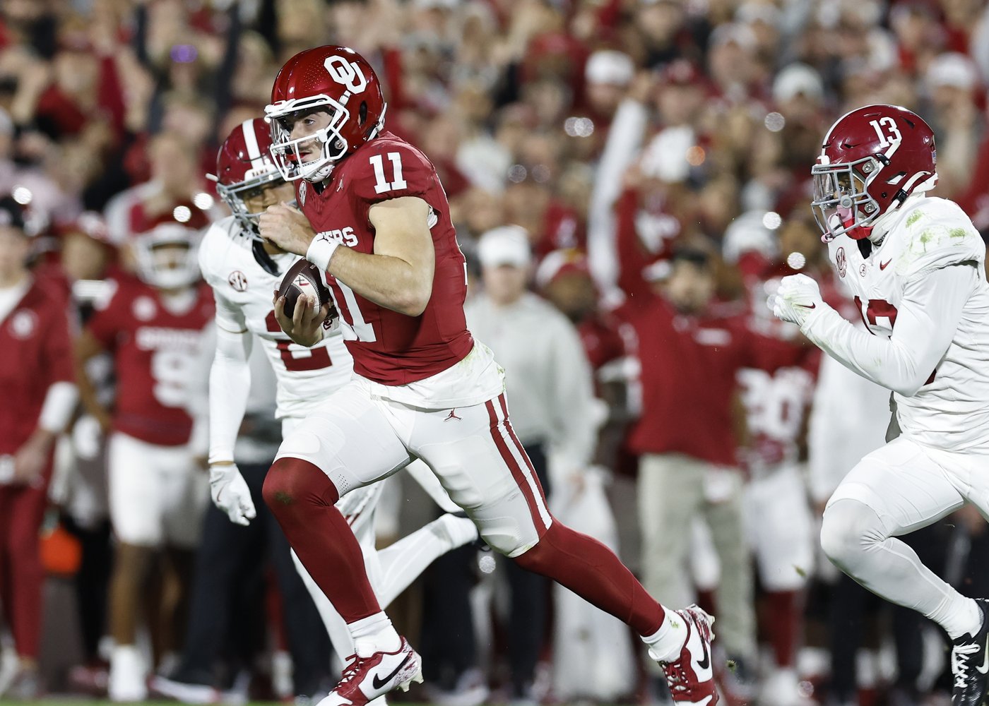Arnold, Robinson run for more than 100 yards as Oklahoma stuns No. 7 Alabama 24-3 | iNFOnews.ca